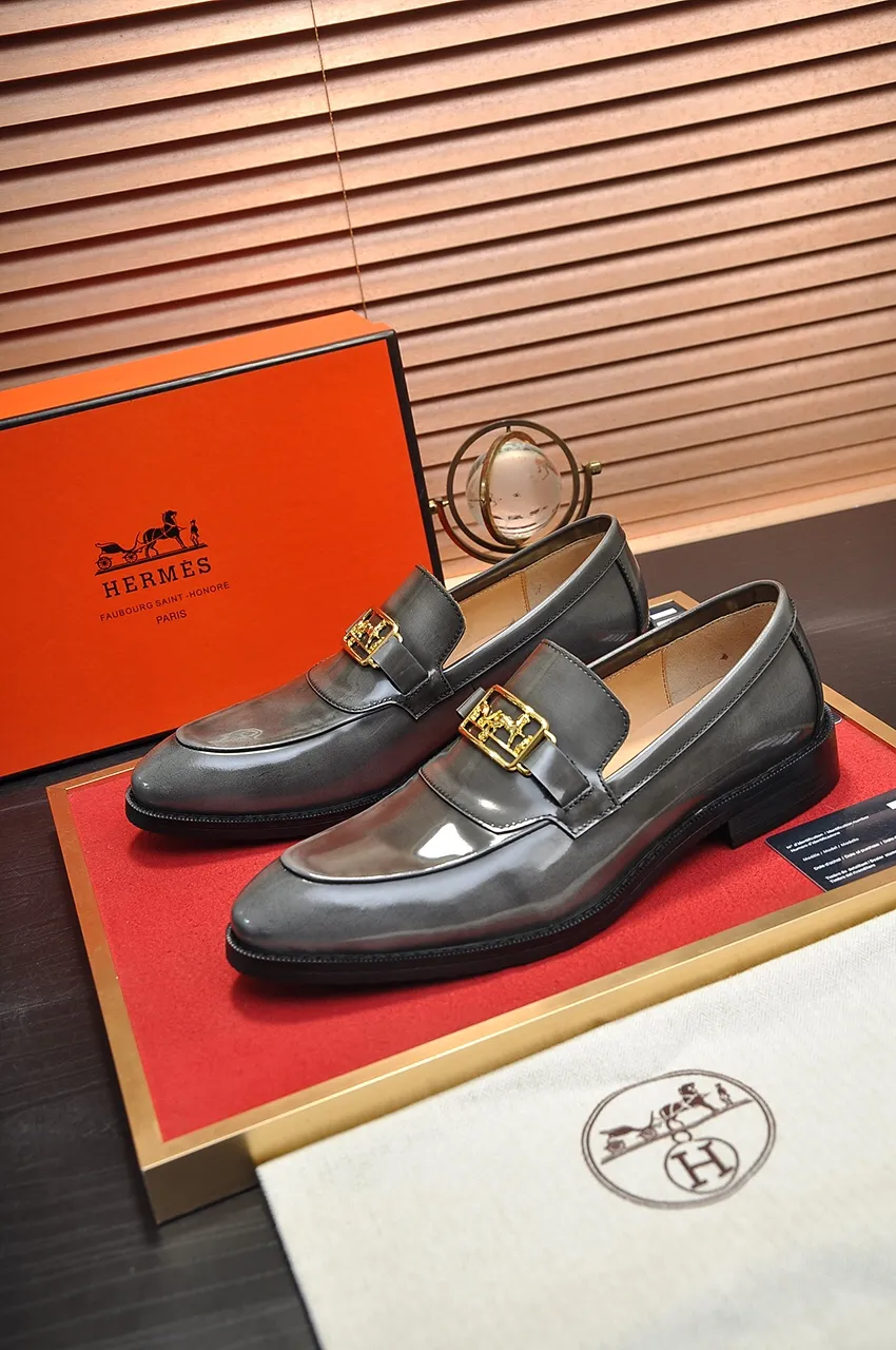 Men's shoes 💰500💶[HERMES] (cowhide lining)🍀Italian top luxury🍀He does not pursue novel styles and gorgeous colors, but attracts the favor of successful men with his flawless, elegant and classic style! This very, very comfortable, simple and stable style makes it easy to match any style! The pattern is absolutely 1:1 refined from the original case, and we strive for excellence in materials, imported cowhide + cowhide lining💪💪💪extraordinary texture👍! .Black brown code number: 38 to 45 (45 customized)